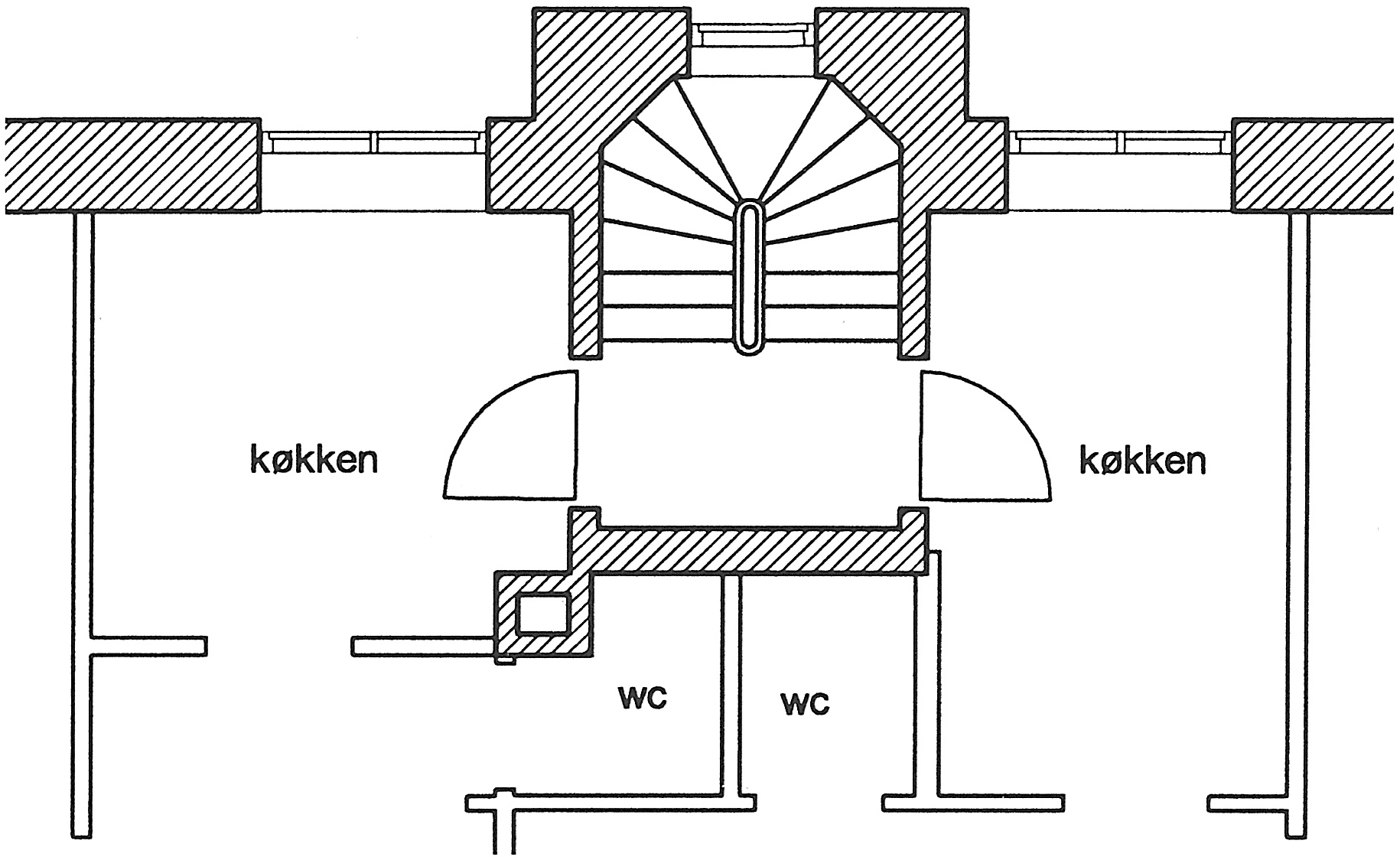 Forholdene før ombygningen vist i figur 71. 